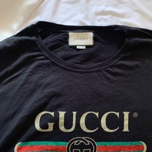 Gucci Logo T-Shirt (Black)